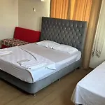 Aqqa Residance